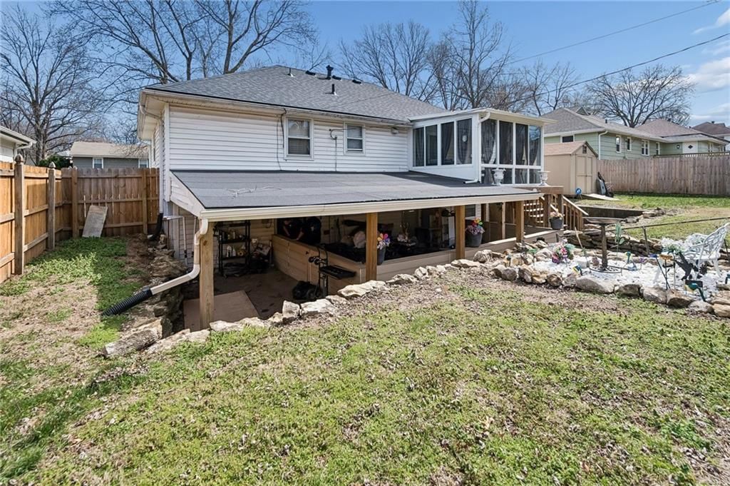 7416 Hardy Avenue — photo 34