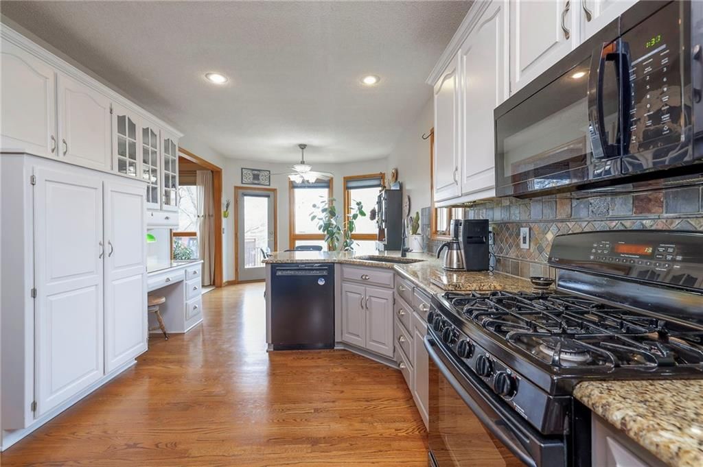 14416 Hemlock Street — photo 13