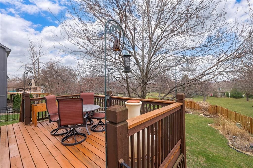 14416 Hemlock Street — photo 38