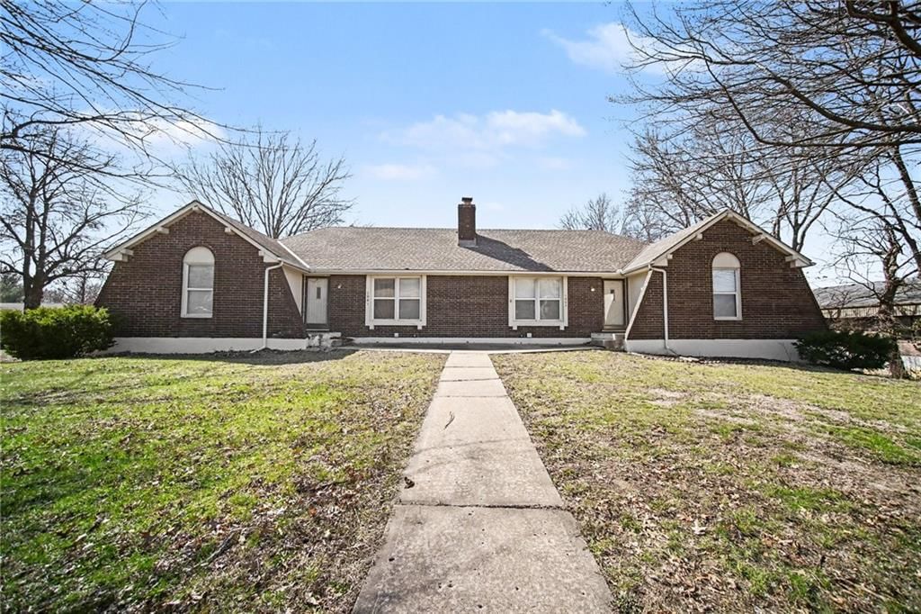 1001-1003 NW 12th St Street, Blue Springs, MO