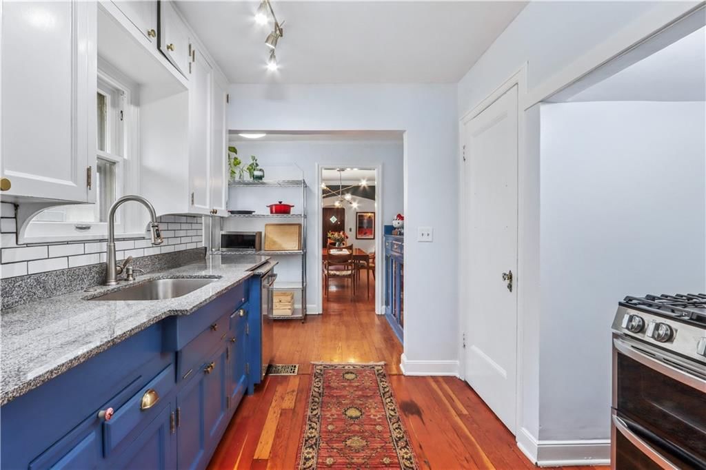 7148 Oak Street — photo 10