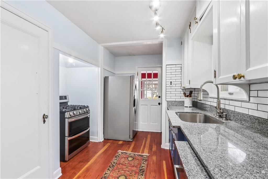 7148 Oak Street — photo 11