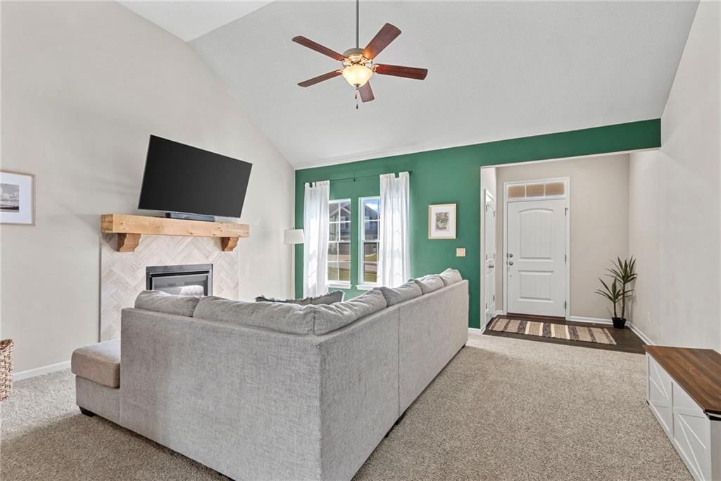 9504 N Lenox Place — photo 10