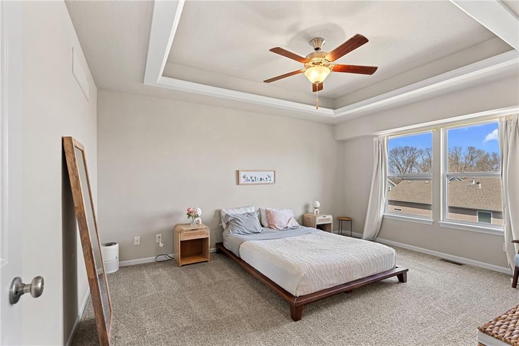 9504 N Lenox Place — photo 11