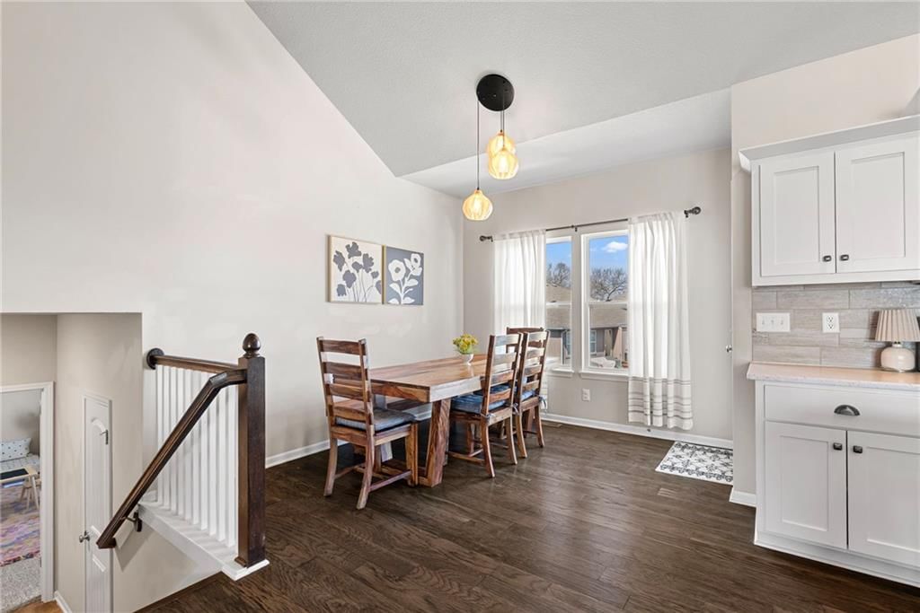 9504 N Lenox Place — photo 13