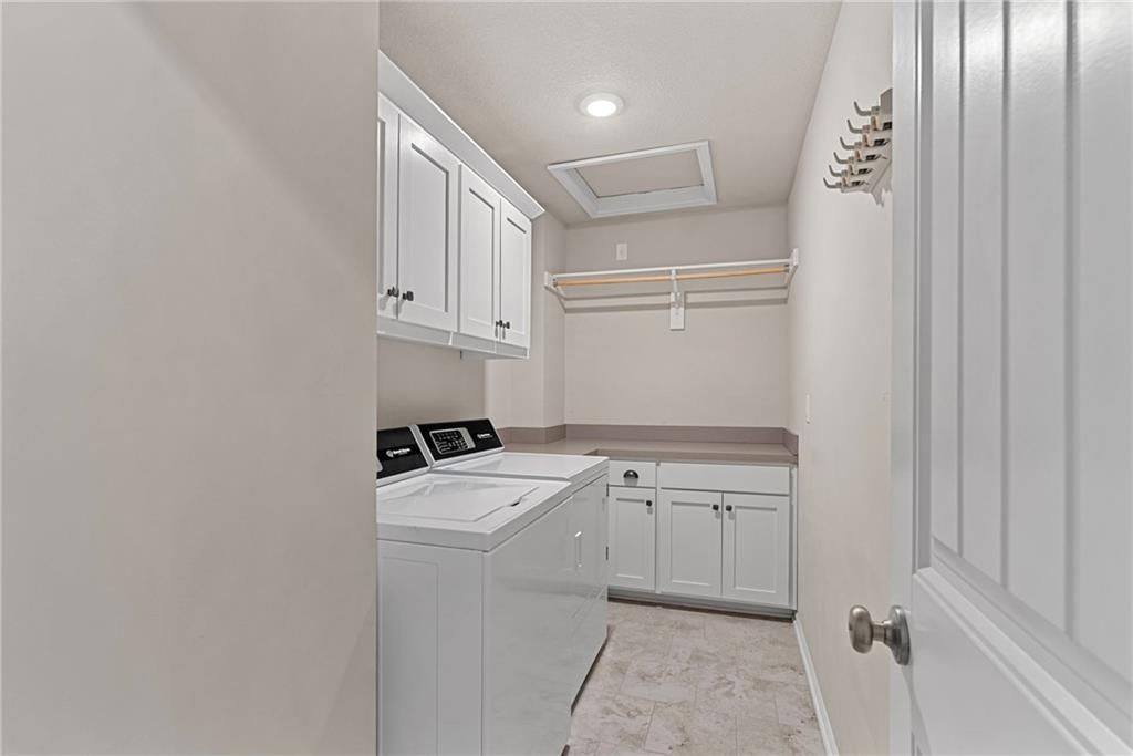 9504 N Lenox Place — photo 19