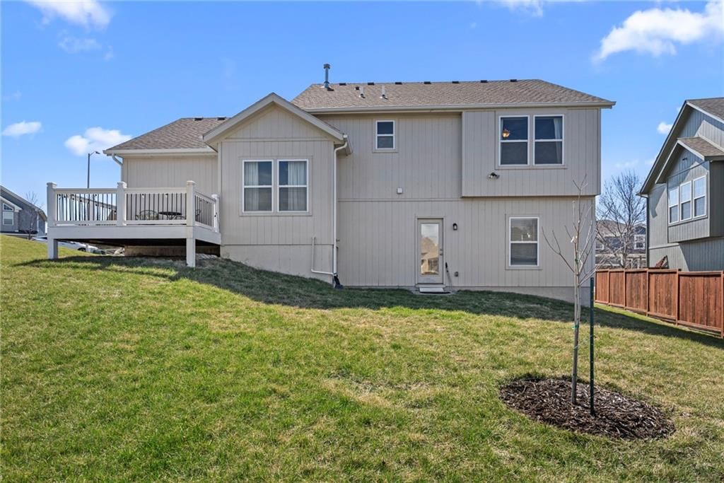 9504 N Lenox Place — photo 44
