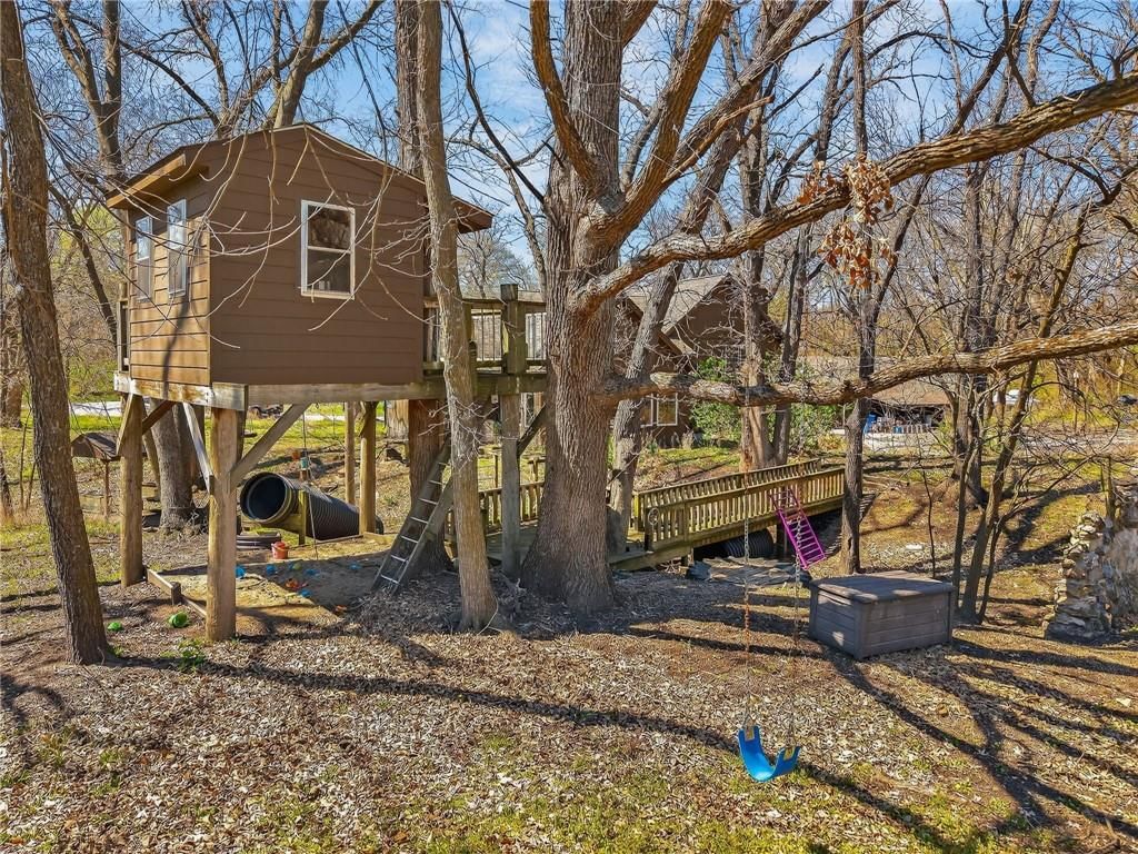 18703 Plattsburg Road — photo 9