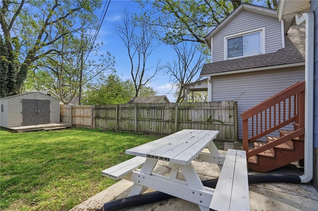 4215 Genessee Street — photo 27