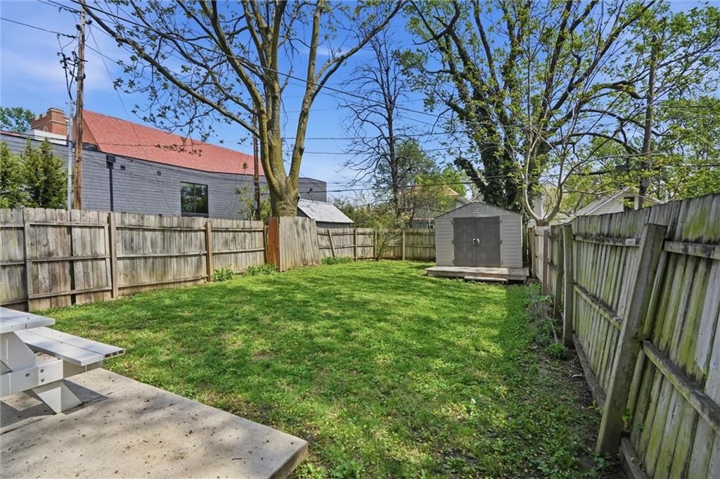 4215 Genessee Street — photo 28