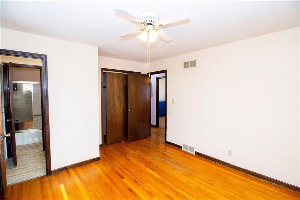 9311 W 95th Street — photo 14