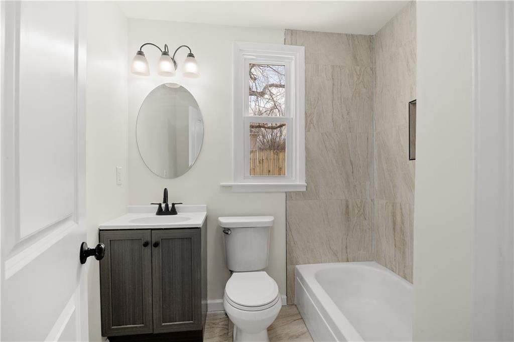 402 Blake Street — photo 7