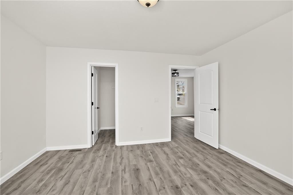 402 Blake Street — photo 10