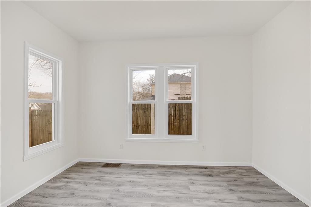 402 Blake Street — photo 11