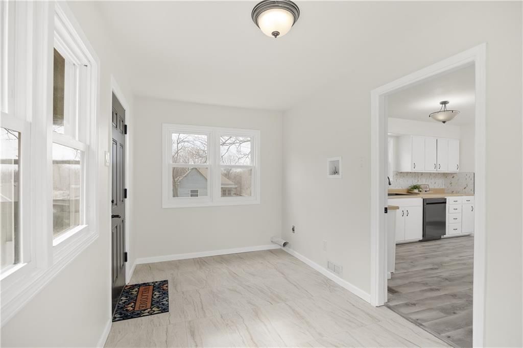 402 Blake Street — photo 12