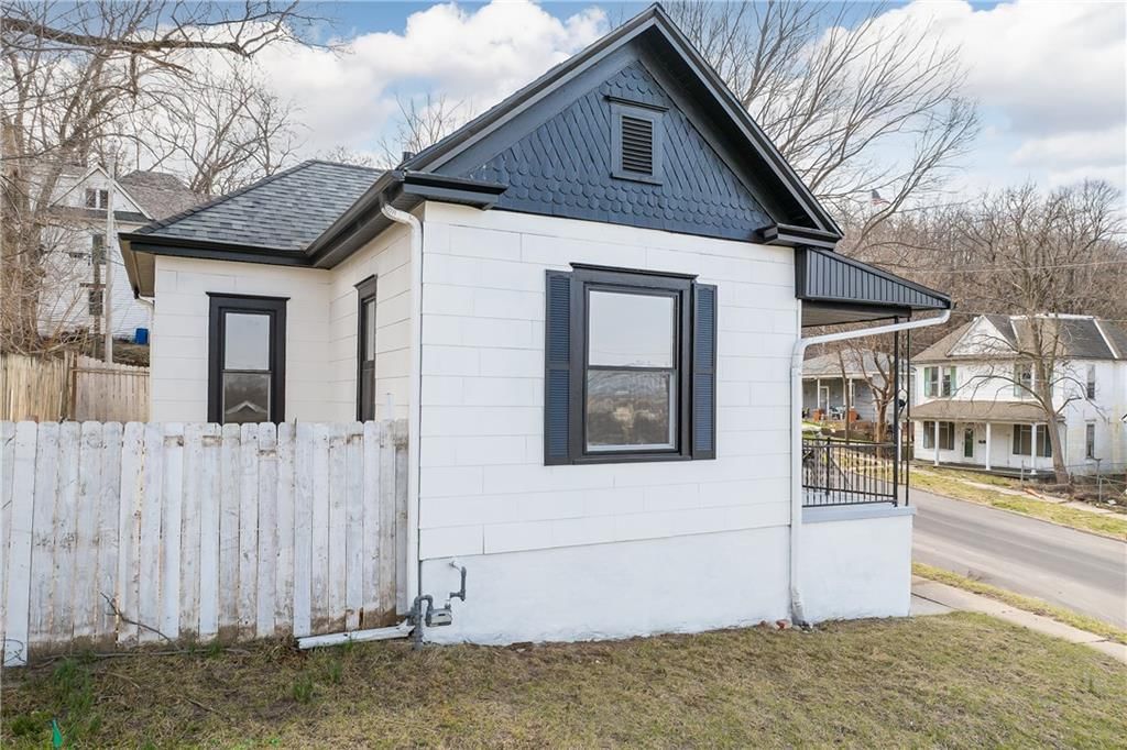 402 Blake Street — photo 14