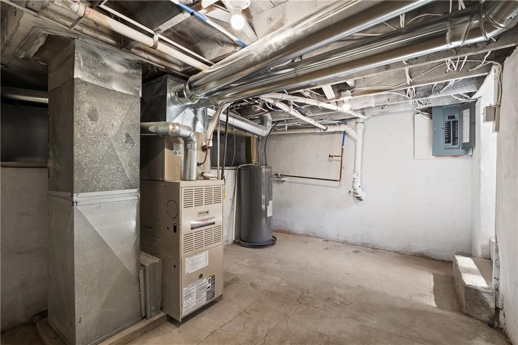 402 Blake Street — photo 19