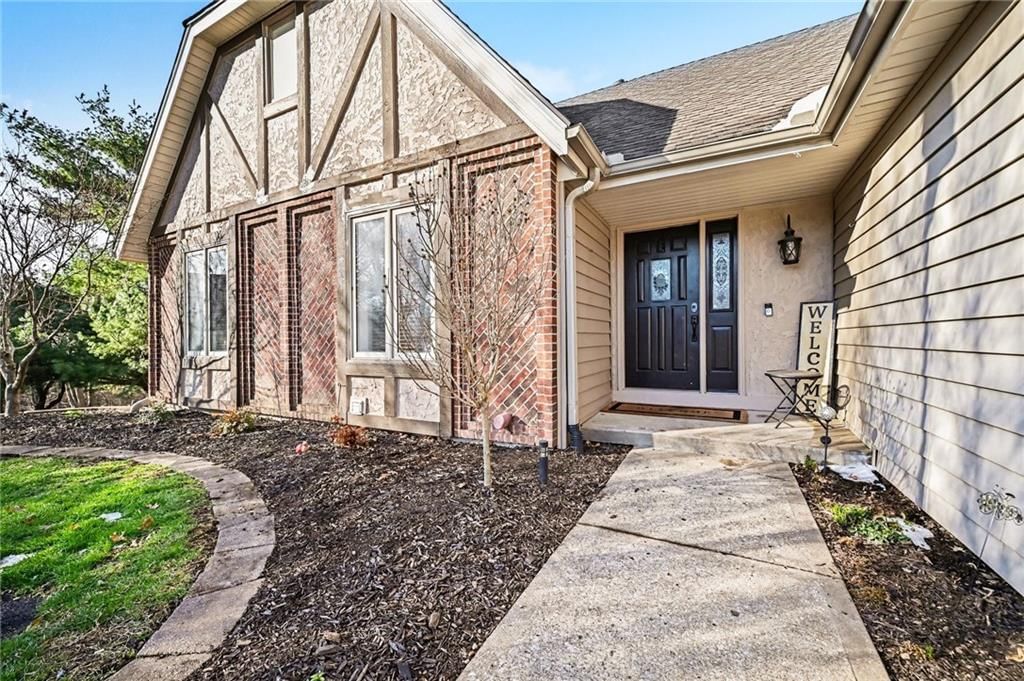 1404 Colony Drive — photo 4