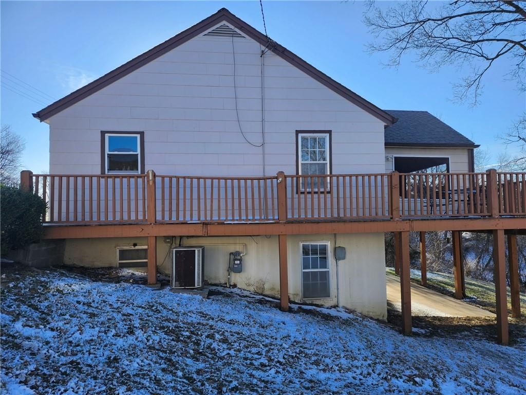 416 Casteel Street — photo 3