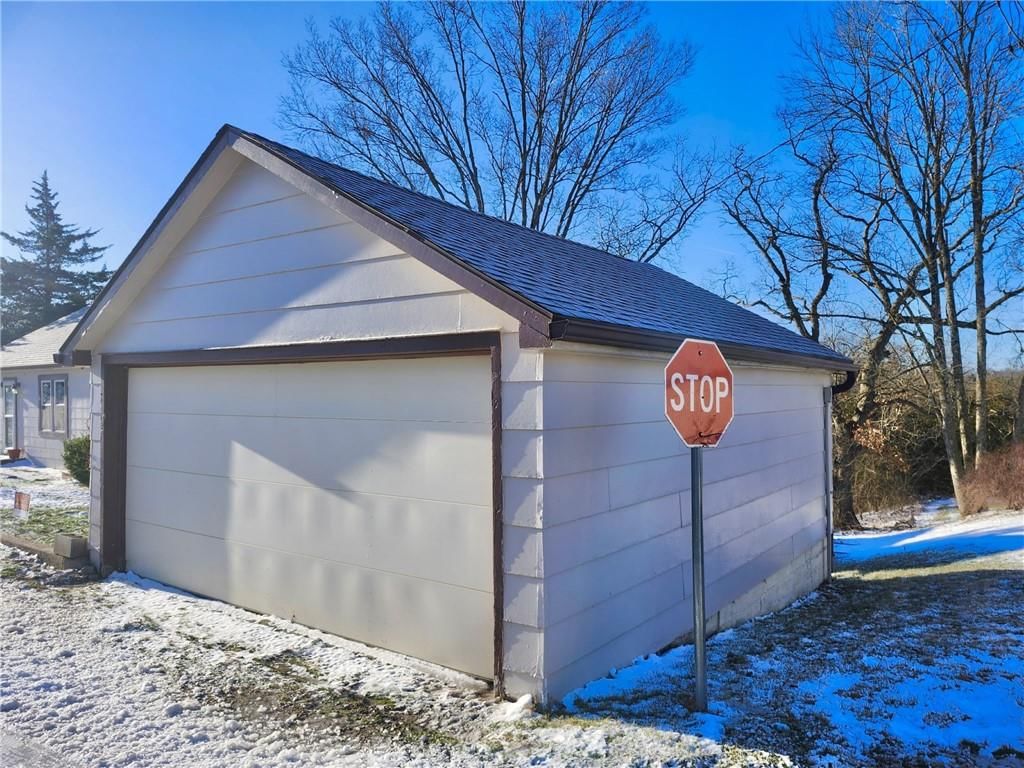 416 Casteel Street — photo 20
