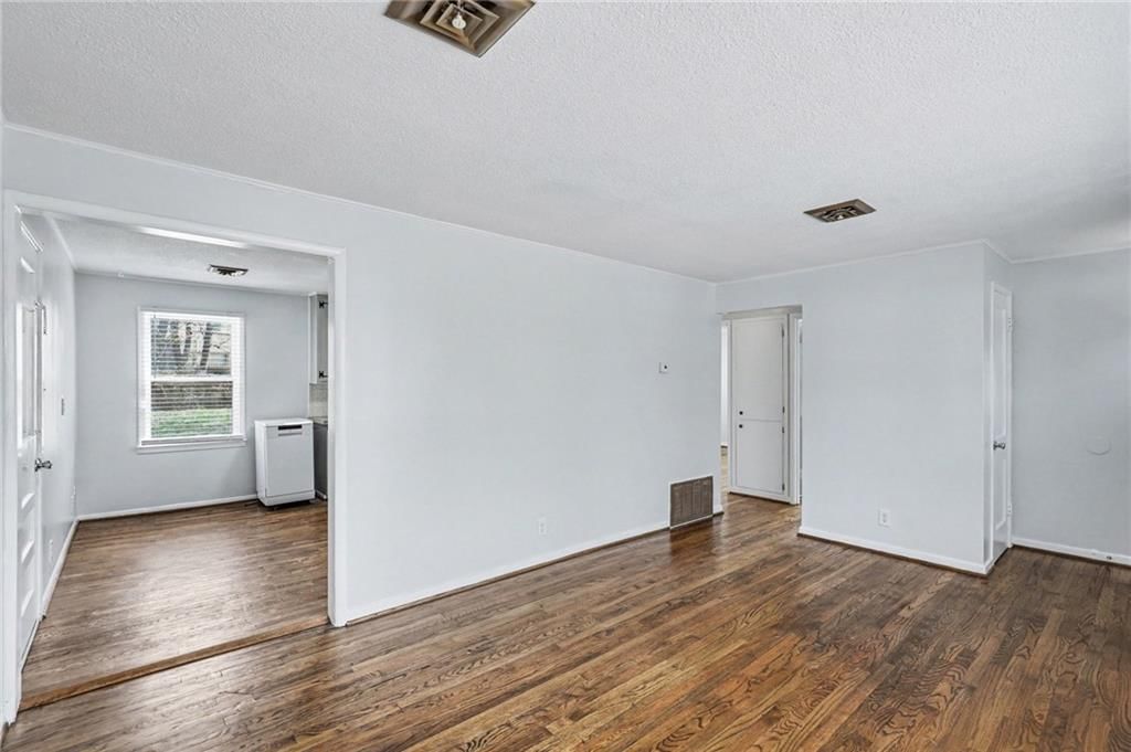 7725 Conser Street — photo 7