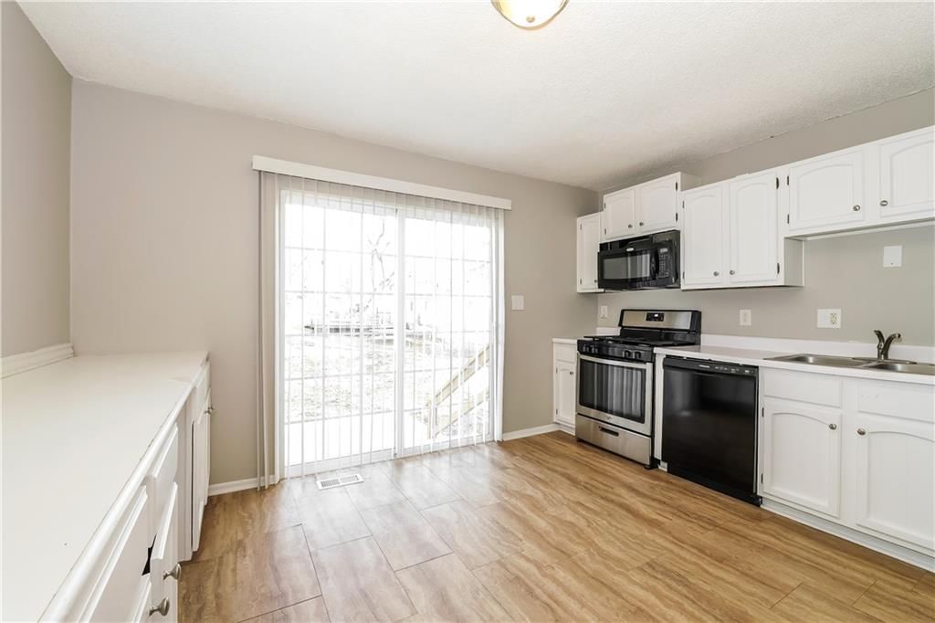 18902 E Arrowhead Drive — photo 7