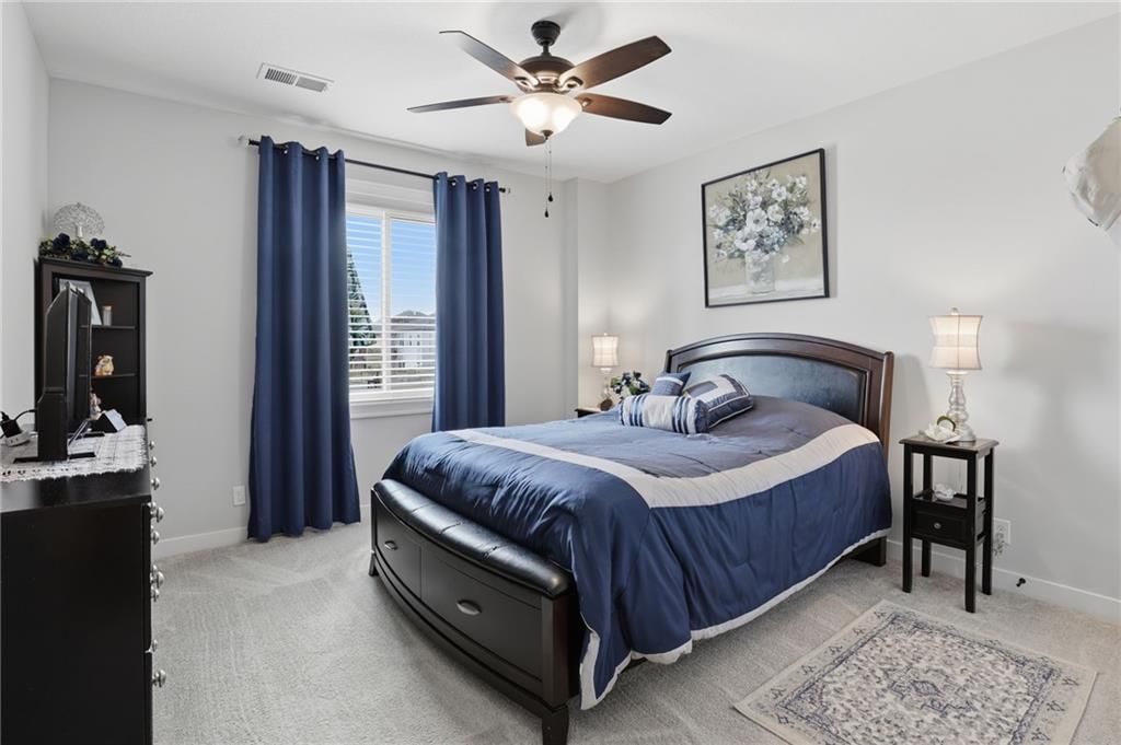 10611 N Holly Street — photo 36