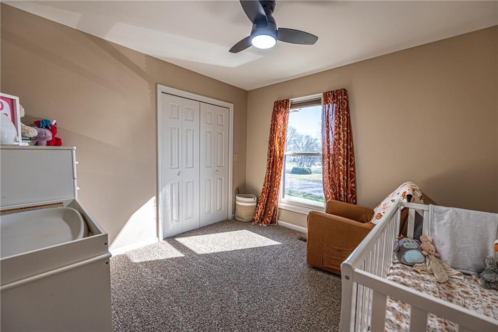 109 S Vansant Street — photo 15