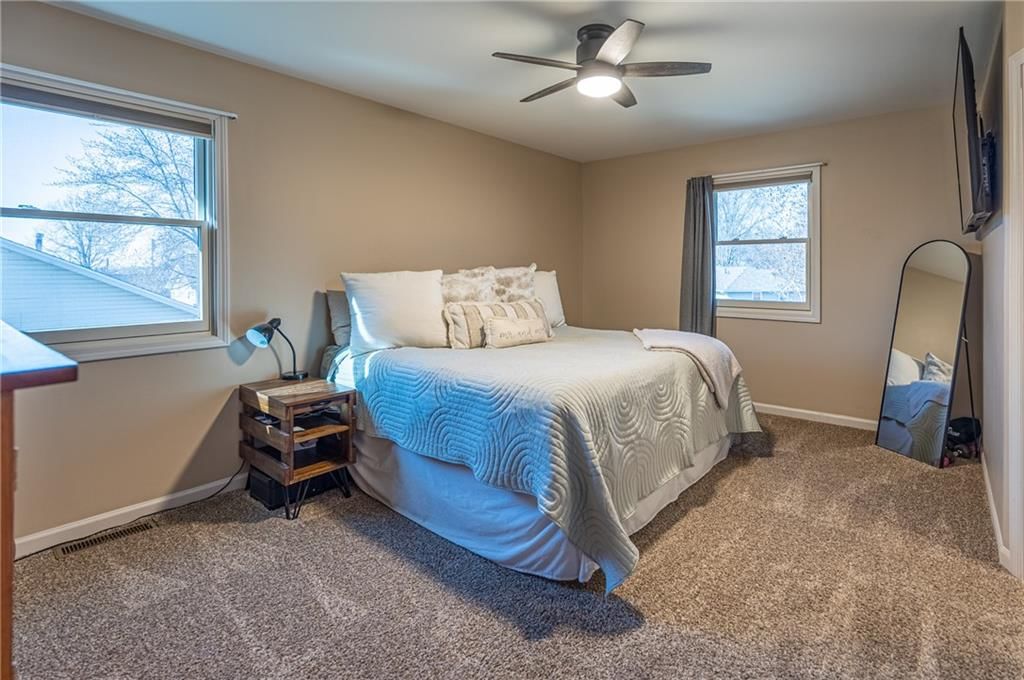 109 S Vansant Street — photo 17