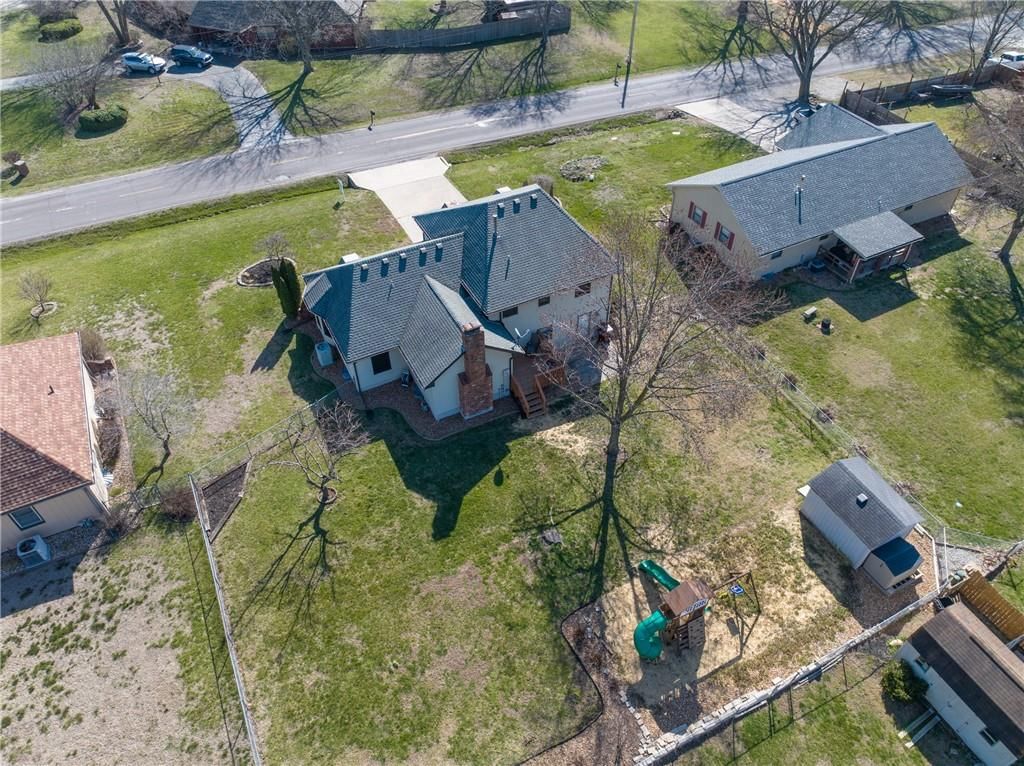 109 S Vansant Street — photo 28