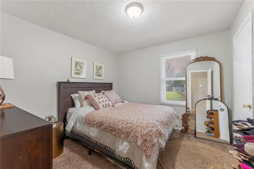 1502 SE Royal Street — photo 13