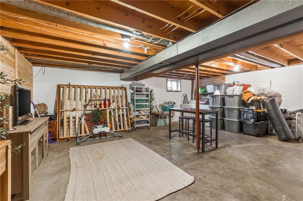 1502 SE Royal Street — photo 18