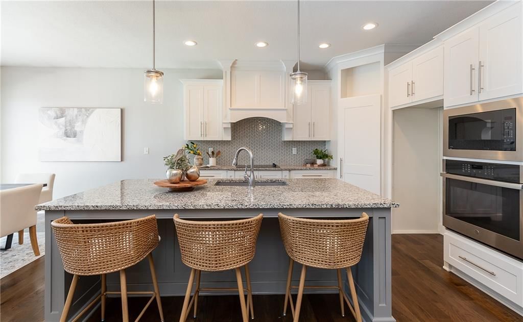 4060 NE Timberlake Court — photo 11