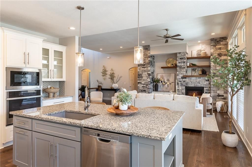 4060 NE Timberlake Court — photo 15