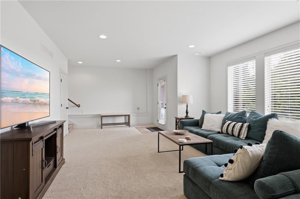 1528 SW ANTIQUITY Drive — photo 23
