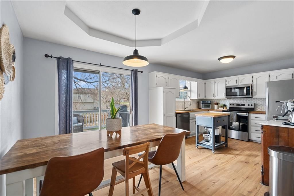 109 E Laredo Trail — photo 9
