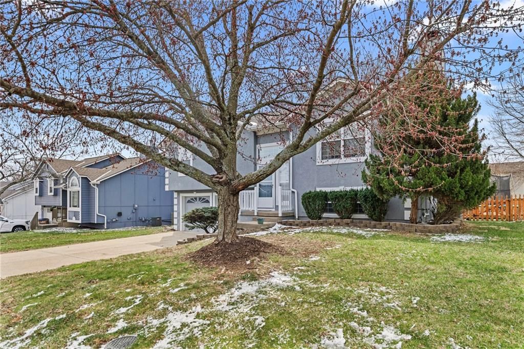 109 E Laredo Trail — photo 33