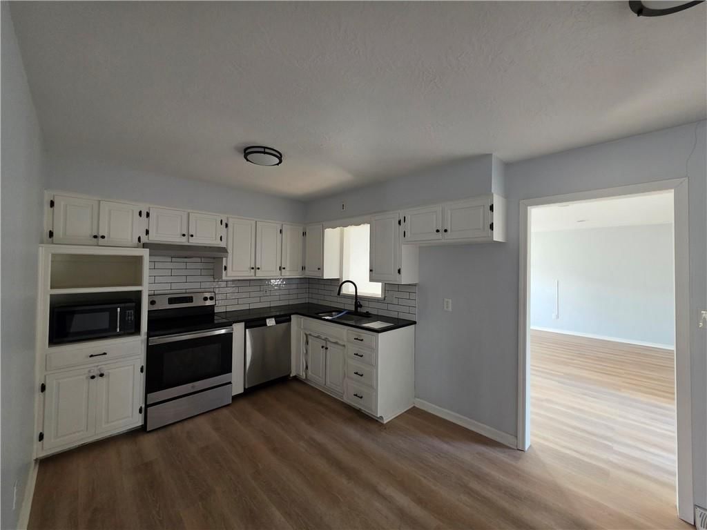 13420 Belmeade Avenue — photo 6