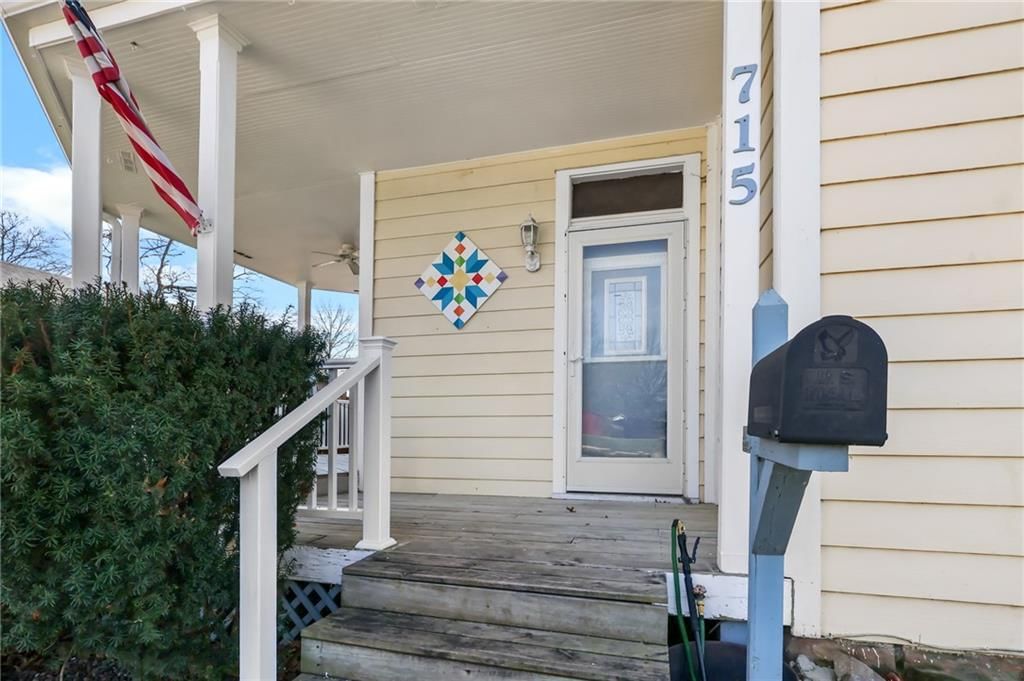 715 Main Street — photo 2