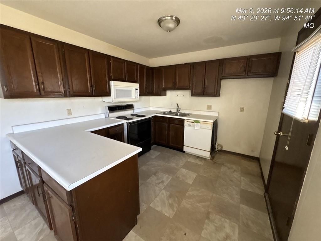 1104 E Halsey Street — photo 6