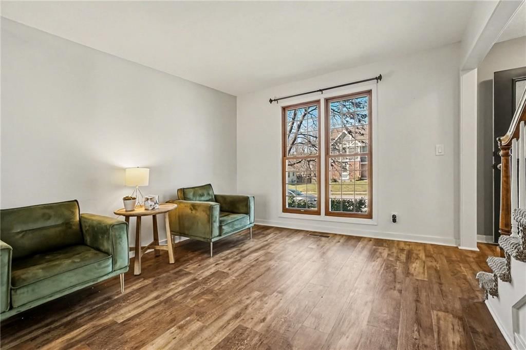 1611 NE 100th Court — photo 7
