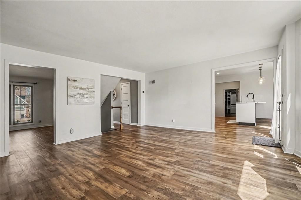 1611 NE 100th Court — photo 9