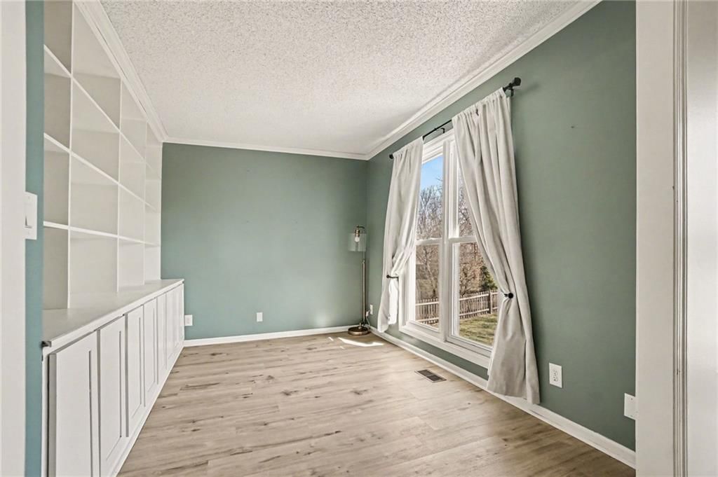 1611 NE 100th Court — photo 24