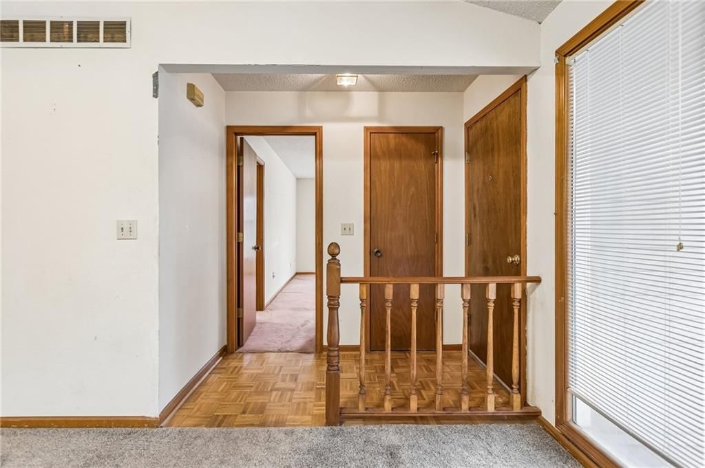 1516 E 123rd Terrace — photo 5
