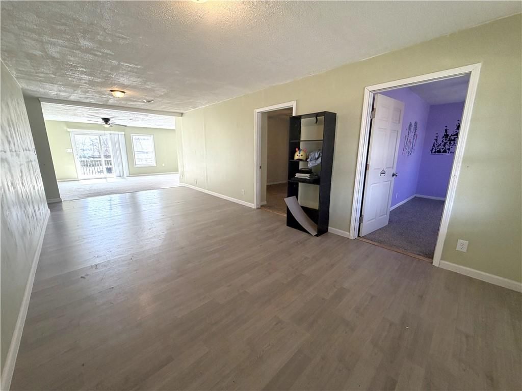 950 E Main Street — photo 5
