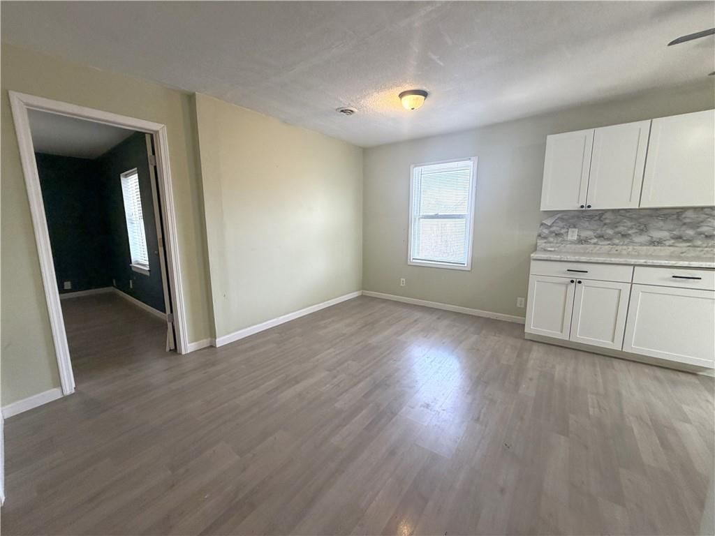 950 E Main Street — photo 23