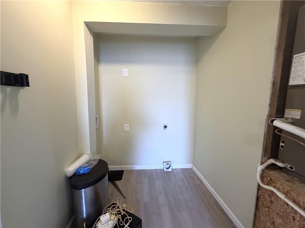950 E Main Street — photo 25