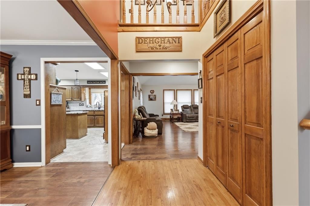 2200 NW Fawn Drive — photo 2