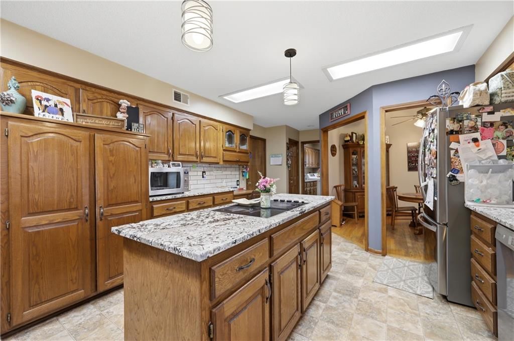 2200 NW Fawn Drive — photo 7