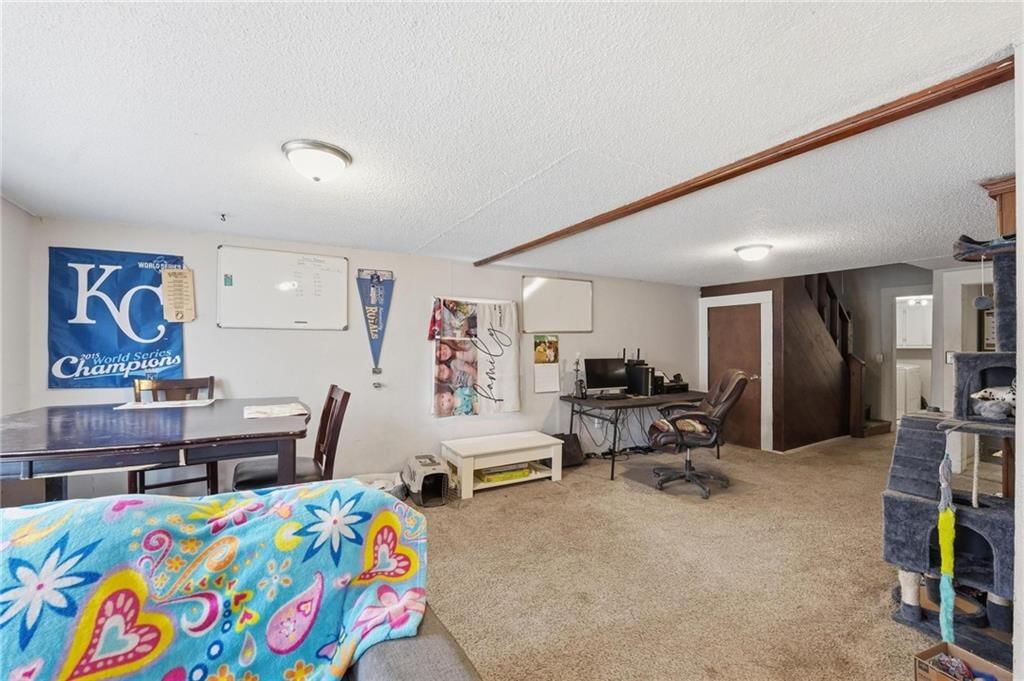 328 Walnut Avenue — photo 5